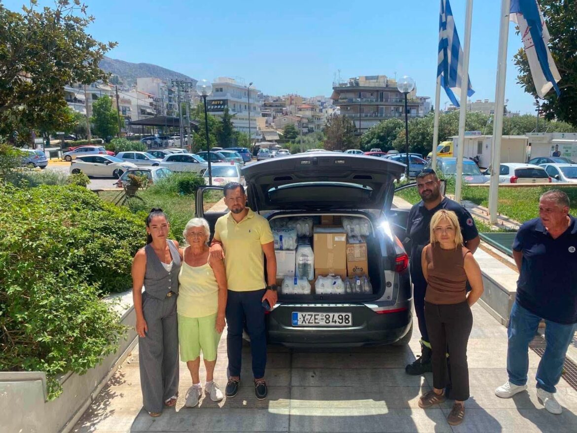 Η Ηλιούπολη δίπλα στους πυρόπληκτους – Παραδόθηκε η πρώτη βοήθεια στο Humanity Greece και η συγκέντρωση συνεχίζεται